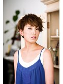 大人アシメショート。