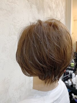 ヴァルゴール はりまや町店(Virgowl) ライトグレージュ×ショート