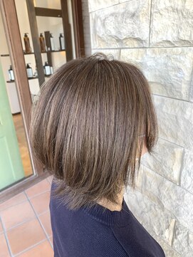 ブランシェ神領店 #白髪ぼかしハイライト【林】