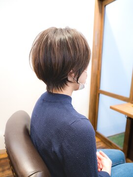 ヘアデザイン ステラ(hair design sTella) ★丸くくびれるショートスタイル★