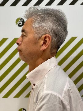 バーバーバー 四谷(BARBER-BAR) 大人の刈り上げスタイル