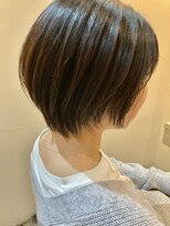 ソウス(SOURCE) ナチュラル前下がりショート【佐藤和弥】