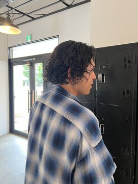ヘアーアイストゥーレ(HAIR ICI TRE) メンズパーマ　担当東川内遥
