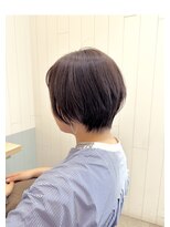 カームバイリベルタ(calm by Re:berta)&nbsp;伸ばしかけショートボブ/前下がり/ハンサムショート