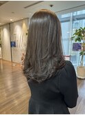 グレージュ　レイヤーカット　20代30代40代