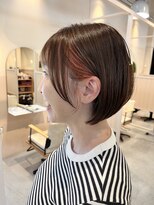 シダ(sida)&nbsp;前下がりボブ　イヤリングカラー　オレンジブラウン