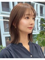 アビーファイブ(ABBEY 5)&nbsp;大人ボブ銀座レイヤーカット有楽町ミディアムボブベージュ