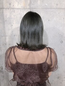 サロンドミルク 原宿(salon de MiLK) パールグレー