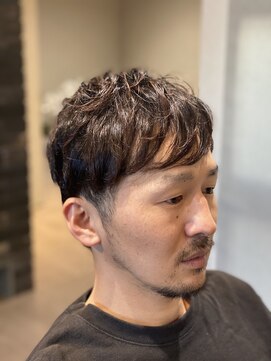 リバティ(LIBERTY) ツーブロックナチュラルマッシュ細束刈り上げ