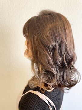 ヘア カンパニー トワ 千葉店(TOWA) 伸ばしかけにも!透明感×イヤリングカラー