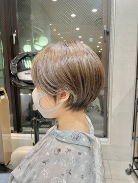 アッシュ 大泉学園店(Ash) 【丸みが可愛い】ショートボブ
