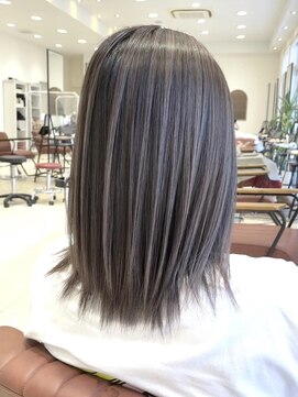 クアトログランシュ ひたちなか店(QUATRO×GranCieux) エアタッチバレイヤージュ×グレージュ