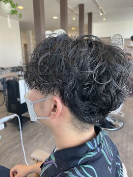 シャイン(SHINE) ツイストスパイラルパーマ