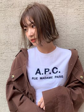 ワッカ(wacca) 切りっぱなしシンプルボブ