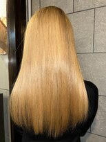 ソラーナ(SOLANA) ブリーチ履歴3回でもステラトリートメントでツヤツヤさらさら！