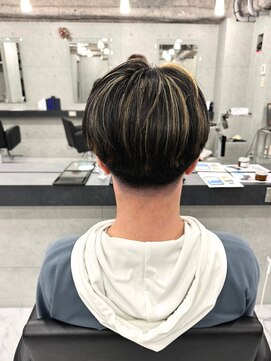 エンディアリング 東銀座(Endearing) 東銀座/アッシュ/ブラック/カルマパーマ/ベリーショート