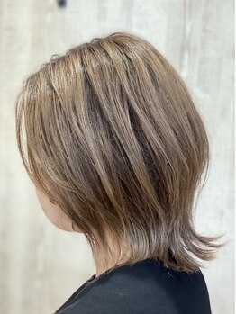 アネラ リラクシス(Anera Relaxsis)の写真/小顔見せシルエットを叶えるならAnera☆頭の形や襟足が浮きやすい等、お悩みに応えるカットに自信あり♪