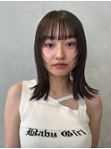 顔周りレイヤーカットくびれヘアミルクティーベージュカラー