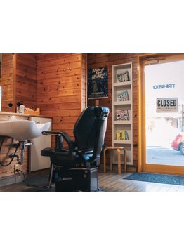 多摩境にあるプライベート理容室♪ベテランスタイリストが年齢と共に感じる男性特有のお悩みを解決に導く*