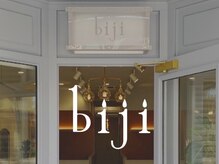 ビジ(biji)