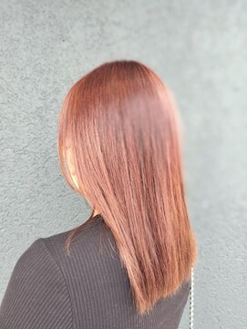 フェアリーテール つきのわ店 髪質改善で艶髪ハイトーンピンク