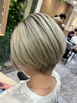 イメージア 青葉台店(IMAGE A)&nbsp;ハイトーングラデーションカット＠20代30代40代