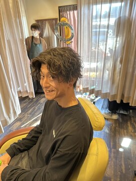ヘアーイーダッシュ(HAIR E') 波巻きパーマ