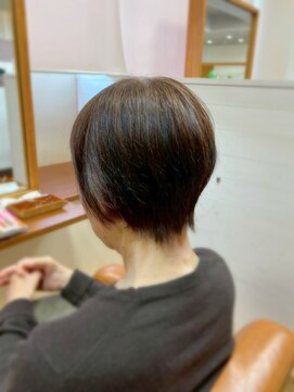 白髪ぼかしカラー【松山美容室】