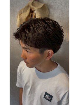 パーミル ヘア クマモト(permille ‰ hair Kumamoto) スパイキーショート