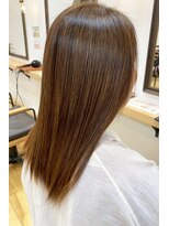 モーラ 鳳店(MOLLA)&nbsp;ナチュラル艶ストレート【鳳】