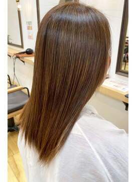 モーラ 鳳店(MOLLA) ナチュラル艶ストレート【鳳】