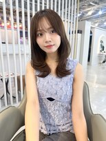 マリアバイアフロート(Maria by AFLOAT)&nbsp;韓国レイヤーくびれハッシュカットセミロングシースルーバング