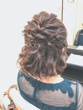 ブラウ ネイル パーティー(Blau Nail Party) ボブハーフアップ