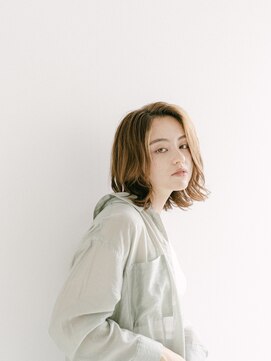 サンクス 品川港南(THK.) 【大人可愛い エアリーミディ 小顔　外ハネ　20代30代40代】