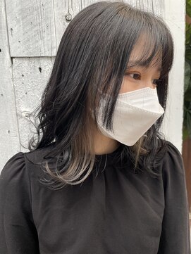 アン(Hair make un) 【インナーカラー】ホワイトベージュ♪