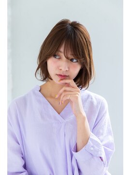 ジョエミバイアンアミ(joemi by Un ami) joemi新宿　小顔ショートボブ　ひし形　花野