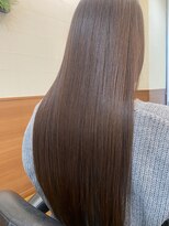 アローズソワン(HELLO'S SOIN) 無加工でもこのツヤ髪!