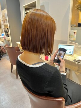 ジルバイジアン(JILL by GIEN) パッっと前下がりボブ