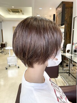 ノーム バイ アウラ(norm. by aura) どこから見てもかわいいショートボブ!ダブルカラーケアブリーチ