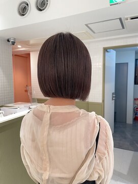 エミィ(emme) 【emme×石崎 】前下がりボブ/丸みボブ