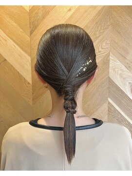 ヘアーアンドリゾート 縁(Hair&Resort En.) ローポニー