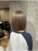 ミルクティーベージュ×アッシュグレー