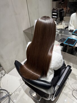 IJK 表参道 担当　石井【カット+髪質改善縮毛矯正＋treatment 税込 ￥22000】