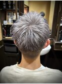 グレージュ　シルバー　ハイトーンカラー　ブリーチ　池袋