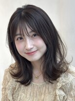 ザックラフィネ(ZACC raffine)&nbsp;ふんわりワンカール/顔周りカット/ミディアムヘア/ブルーカラー