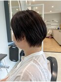 大人ショート　上品さと軽やかさを両立した美シルエット