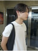 グレー　フェザーショート　ブリーチデザイン
