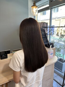 スアバイキキ(SuA by kiki.) 暗めカラー/グランマッシュ/フェイスフレーミング[千葉]