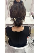 ホワイト 栄駅店(White) 1番アップヘア