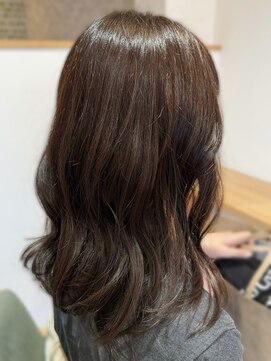 アイユー(IU) うるつやナチュラルベージュ